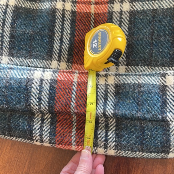 Kate Spade Wool-Plaid bag, navy-orange- cream outside, orange leaf deign inside. - Picture 12 of 13